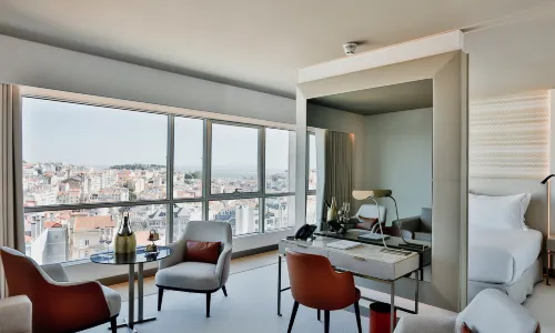 Epic Sana Marquês Hotel