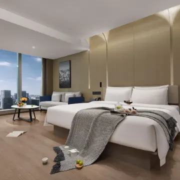 Atour Hotel Wuhan Square Hankou Financial Center