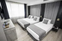 Express Plus Hotel
