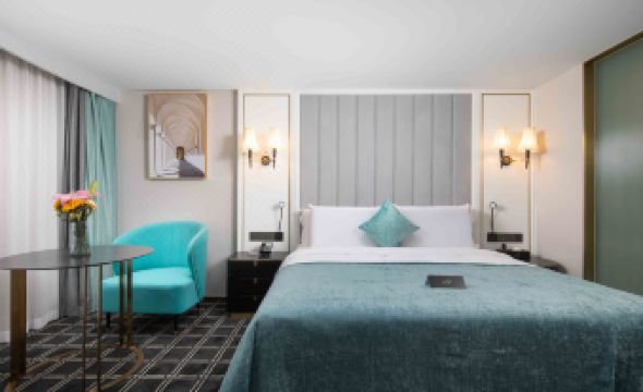 Xana Deluxe Zhongshan Shiqi Pedestrian Street Xingzhong Square Hotel