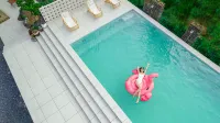 Qinxin·Lake B&B - Pools