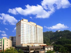 Shenzhen Qiushuishanju Grand Hotel