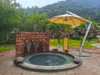 Xihai Hot Spring Holiday Hotel