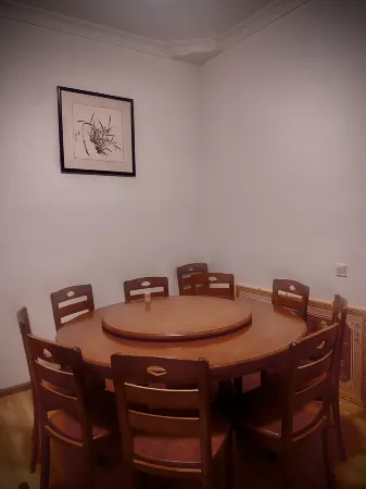 Nuodeng Yuanse Homestay Отели в г. Юньлун