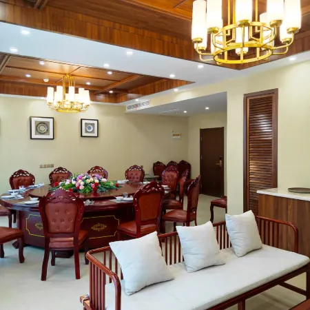 Fuxi Mountain siheyuan homestay