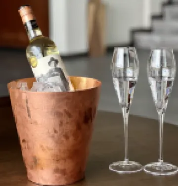 Lugu Lake Zaichuan Chief Quanhu Shengjing Designer Resort Hotel (Mosuo Goddess Panorama)