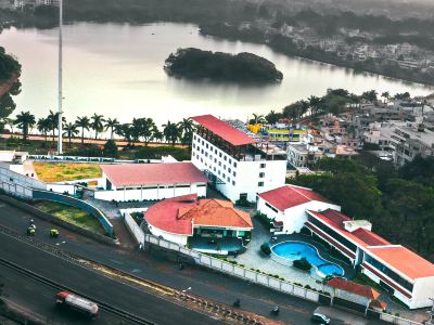 Hotel Mayura Presidency