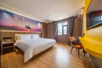 Junyi Hotel Chain (Maoming High-speed Railway Station Branch) - 2-Star