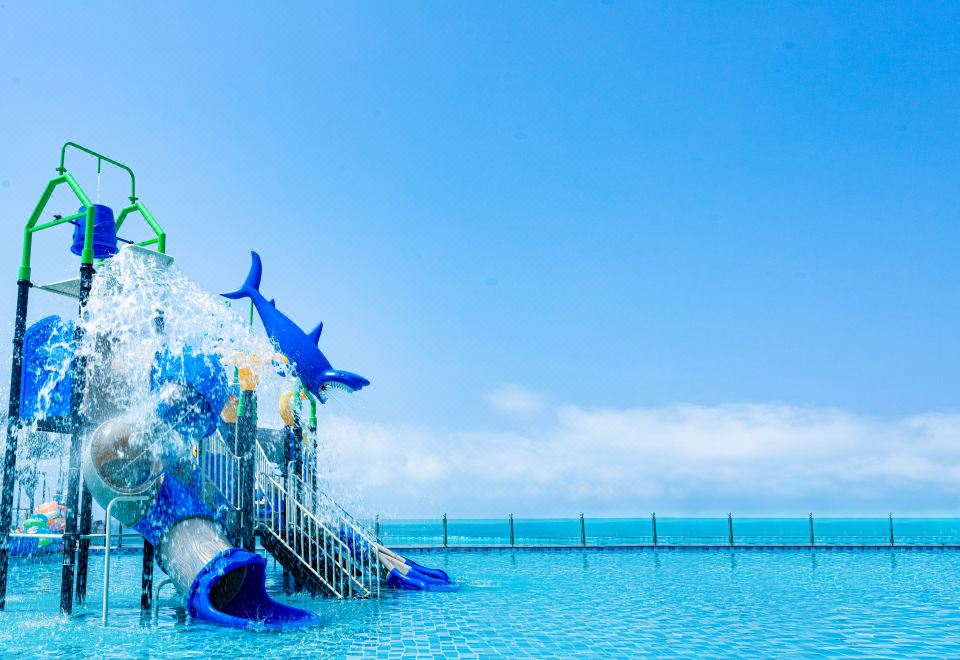 싼야 다동하이 해변의 전경