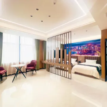 Shengyuan Holiday Hotel (Biyang Baijia Shopping Plaza)