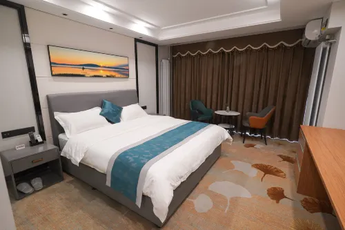 Shengguang Hotel (City Government High speed Railway Station Branch)