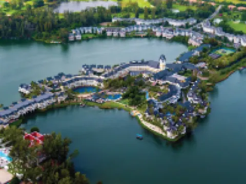 Angsana Laguna Phuket Hoteles cerca de Laguna Beach