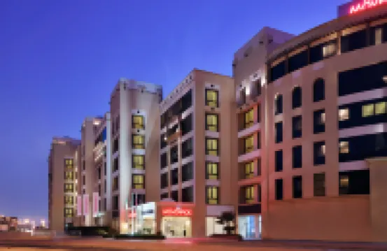 Movenpick Al Mamzar Hotels near Abu Hail Center