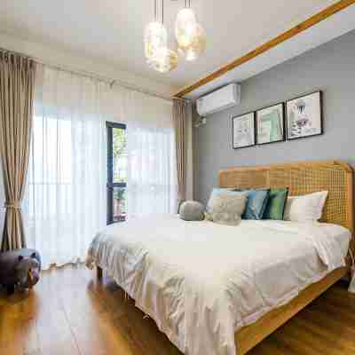 Dujiangyan Floating Spa Resort Villa Rooms