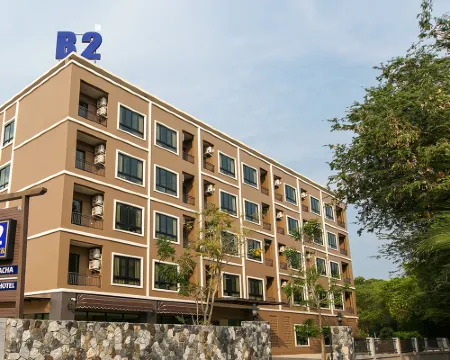 โรงแรมบีทู ศรีราชา พรีเมียร์ โรงแรมในเทศบาลนครแหลมฉบัง