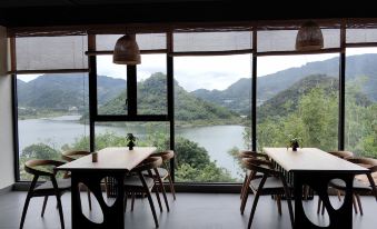 Huxi Yunzhan Homestay (Qingyuan Taohua Lake Branch)