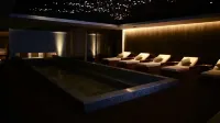 Linzekaer Hot Spring Hotel - Hot Springs