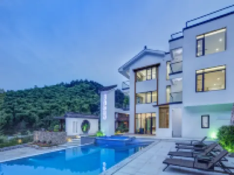 the Yard of the Sky Hotels in Deqing
