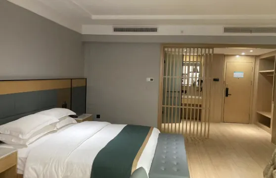 臨澧華城大酒店