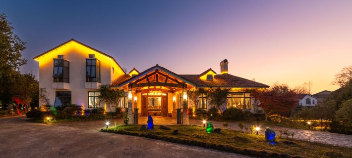 Huangshan Nagu RV Parent-child Italian Light Luxury Holiday Manor (Tunxi Old Street Branch) Hotels in Huangshan City