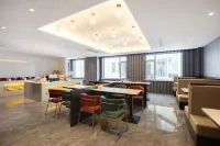 Shenyang Lijing Qingya Hotel ( Gliding Shengjing Hospital Wanda Plaza)