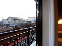 Tingfengyi Guesthouse โรงแรมใกล้หอคอยตงสี