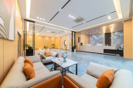 Junyi Chain Hotel (Puning International Commodity City Store) Отели рядом с достопримечательностью «Puning Square»