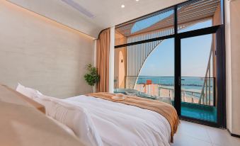 SHISHI IN SWEET WAVE B&B
