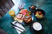 Holiday Inn - the niu, Flower Konstanz by IHG - breakfast