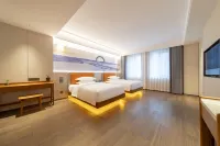 Baihe International Hotel (Weifang Fuhua Exhibition Center Good Plaza)