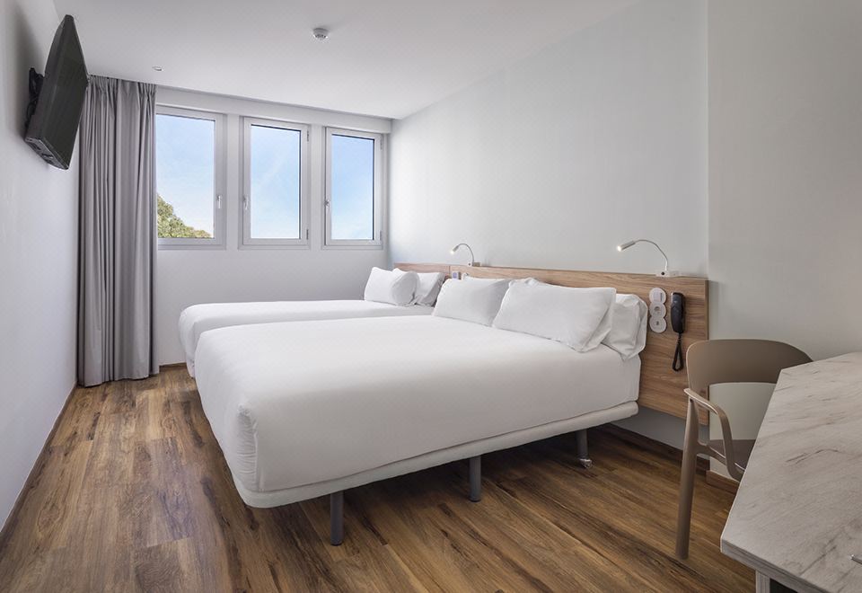 B&B 호텔 리스본 아에로포르토 썸네일