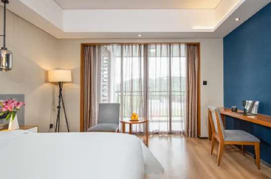 Liying Hotel Отели рядом с достопримечательностью «Qingfeng»