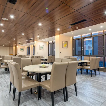 Afur Chain Hotel(Maguan County Government Anping Square Branch)