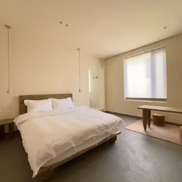 SAND INN Отели рядом с достопримечательностью «Кичонг Бич»