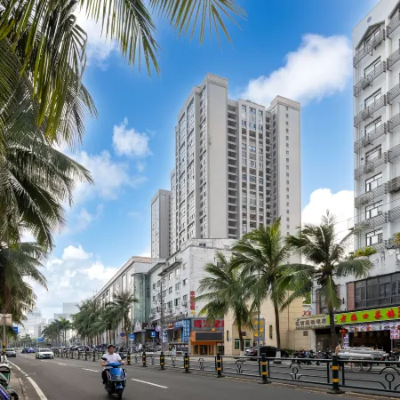 Jiajie Boutique Hotel (Haikou Qilou Old Street Sun Moon Plaza Duty Free Shop)