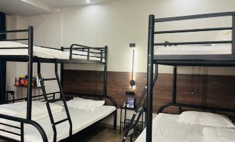 The No.1 Gamer E-sports Hotel