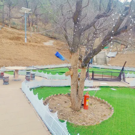 Luozhu Fanchen Homestay (Chengde Dingsheng Wangchao Branch)