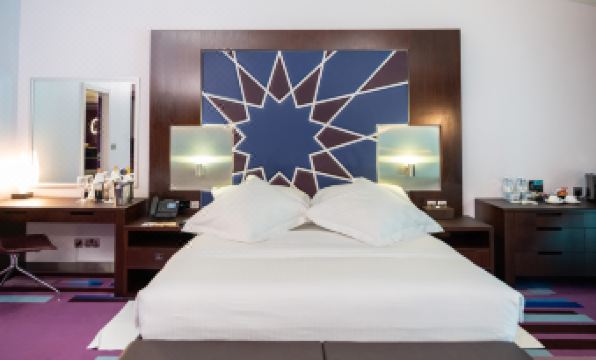 Dubai International Hotel, Dubai Airport