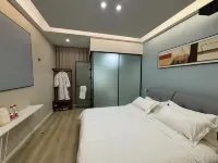 Lijianrugu Audio-visual Homestay (Duoerma Shidai Square)