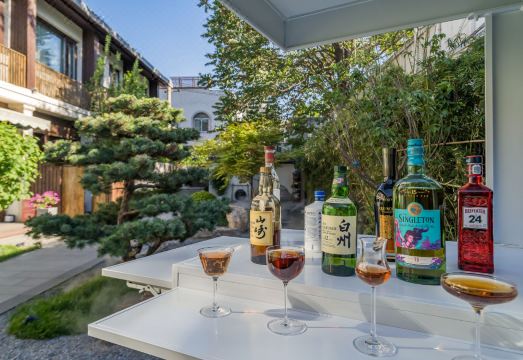 다자인 요우란 호텔의 일본식 정원과 객실 내부