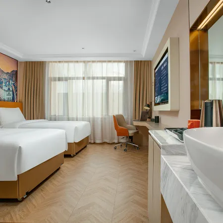 Vienna Hotel(5.0 Heihe Train station Hotel)