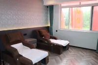 Lumijia Business Hotel