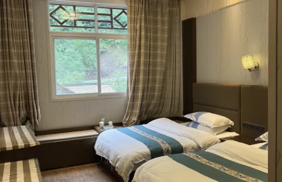 貢山藍灣精品酒店（獨龍江店）