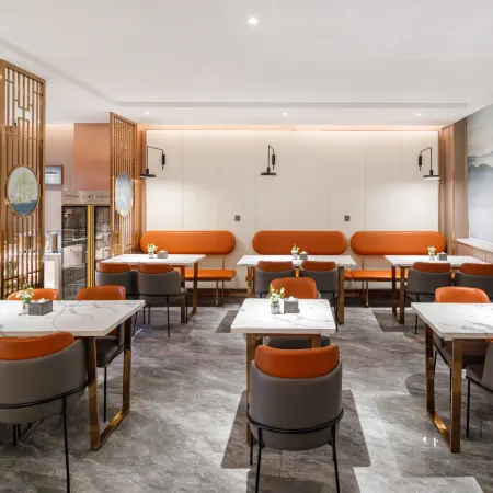 H Hotel (Mengzhou Hanyu Street)
