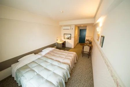 Hotel Acqua Santa Отели в г. Идзунокуни