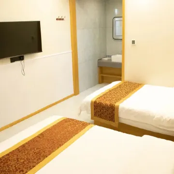 Quwo Hotel (Eastern District Branch)