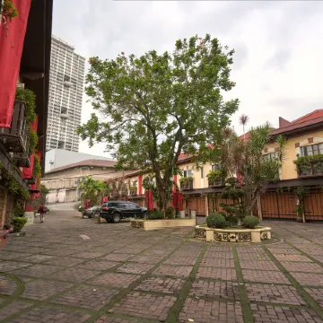 Victoria Court Suites - Pasig