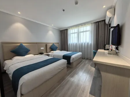 Venice Hotel (Tongchuan Huayuan Street) Отели в г. Тунчуань
