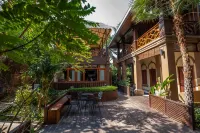 Luangsay Inn Hotels in 