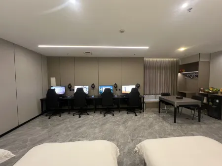 Aurora Light Luxury E-sports Hotel
